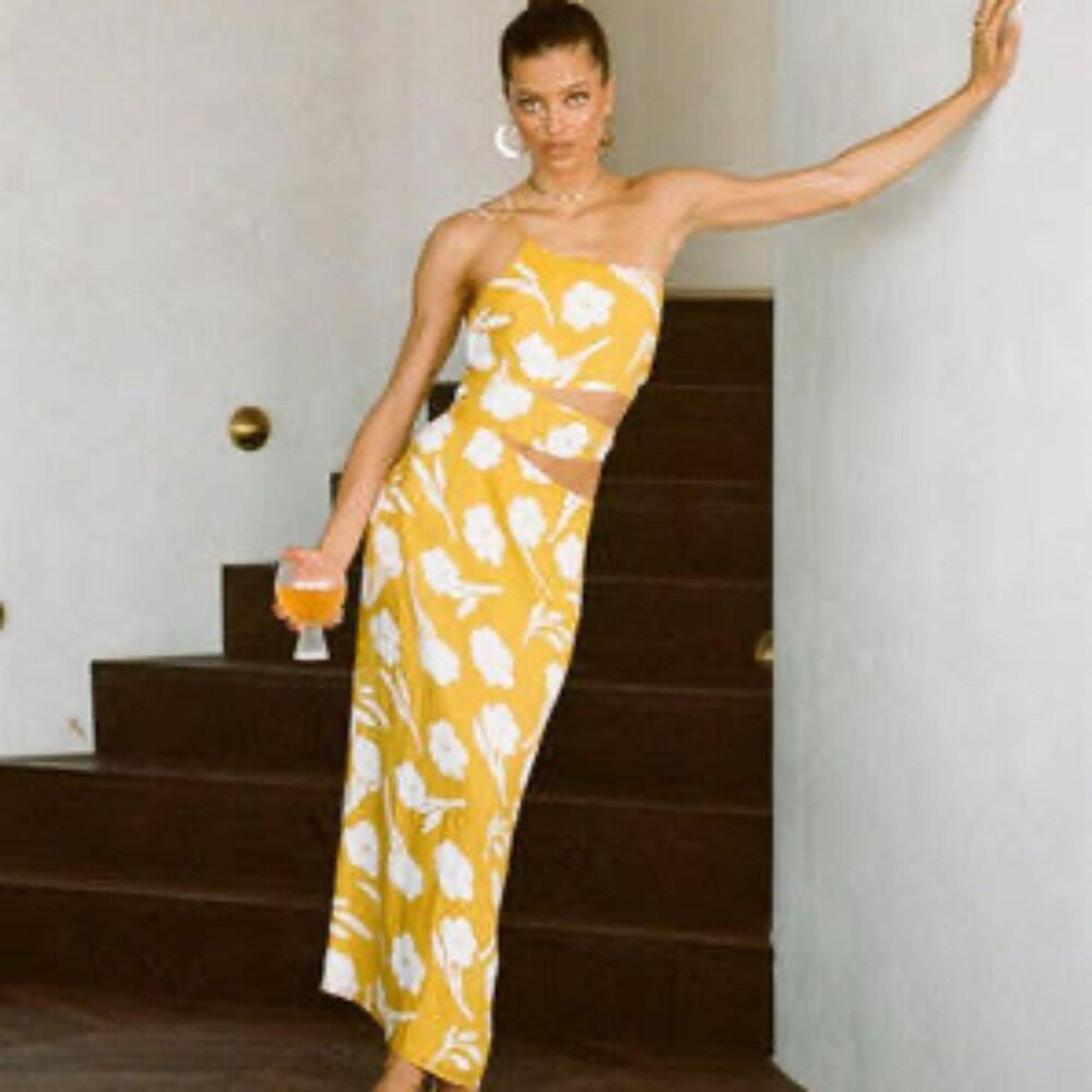 SABO size xsmall 2 yellow and white floral print cut out side midi dress